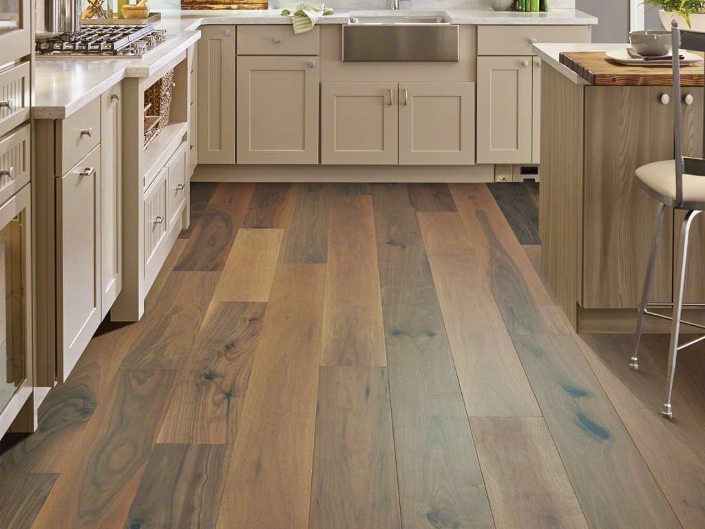 Flooring Type: Hardwood | Brand: Shaw | Style: Exquisite | Color: Regency Walnut