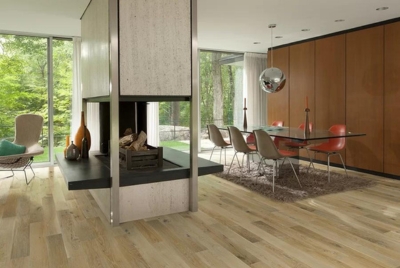 Hallmark Floors' Crestline Solid Monroe Oak