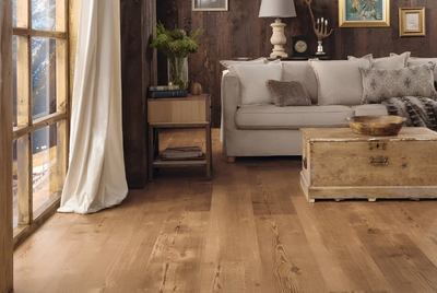 Karndean LooseLay Reclaimed Heart Pine Why Does Flooring Have Such a Big Impact on Living Room Style